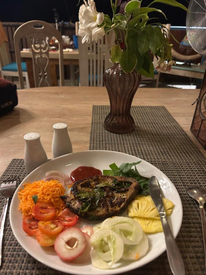 Amba Kola Udawalawa Hotel Udawalawe Ngoại thất bức ảnh