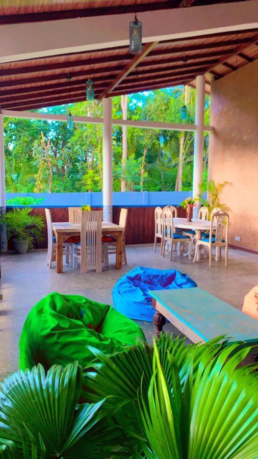 Amba Kola Udawalawa Hotel Udawalawe Ngoại thất bức ảnh