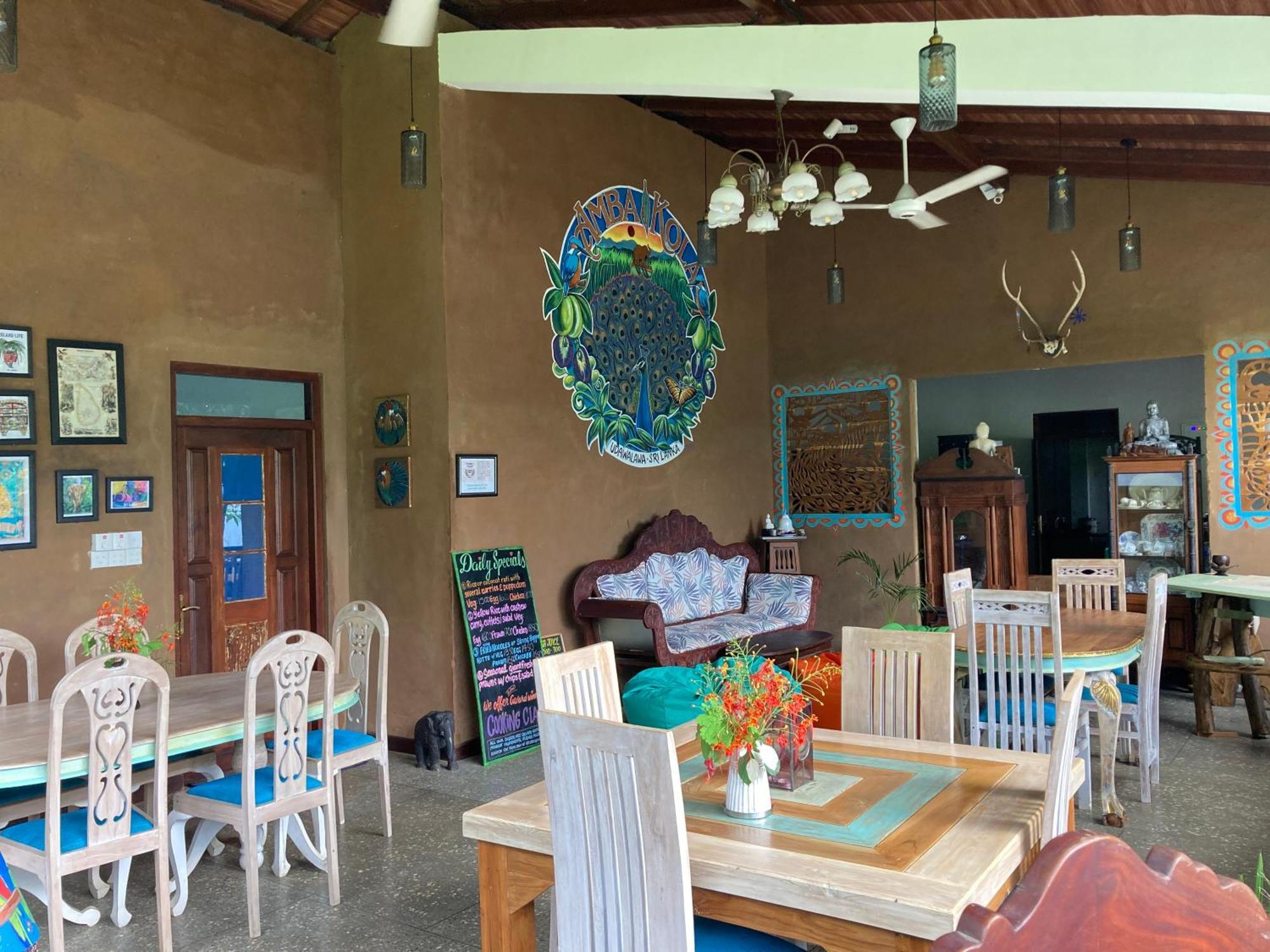 Amba Kola Udawalawa Hotel Udawalawe Ngoại thất bức ảnh