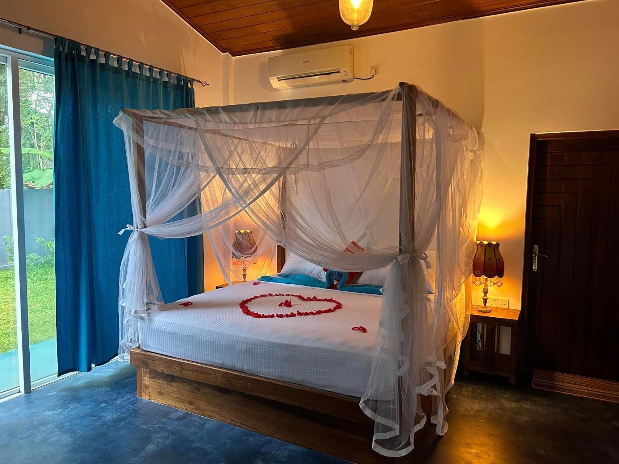 Amba Kola Udawalawa Hotel Udawalawe Ngoại thất bức ảnh